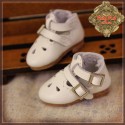 Chaussures blanches à boucles pour InMotion Girl